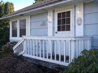 1011 4th St, Tillamook, OR 97141