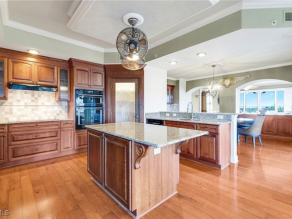 4th image of 6021 Silver King Blvd Unit 306