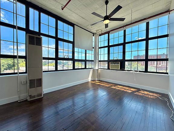 2nd image of 248 McKibben St Unit 4Z