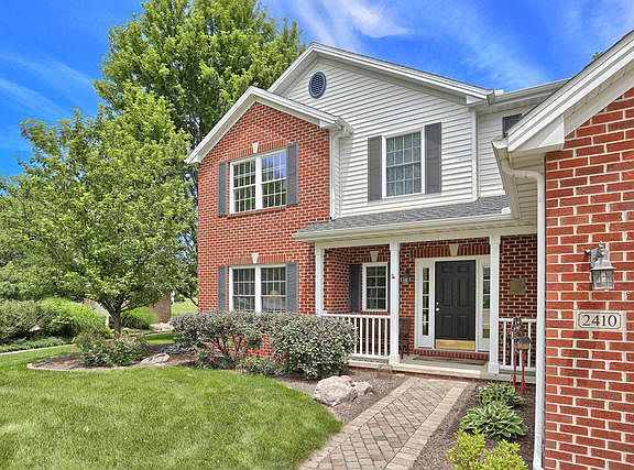 3rd image of 2410 Walden Woods Ct
