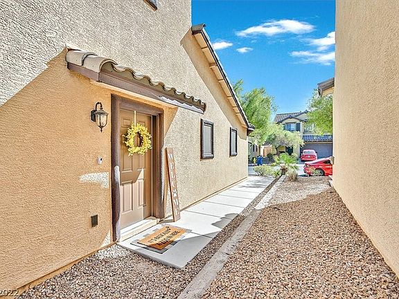 2nd image of 10993 Florence Hills St