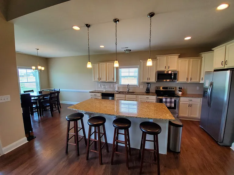 205 Korbel Dr — Photo 4