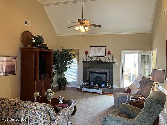 5th image of 1263 Heritage Dr