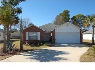 40 Kathleen Dr, Mary Esther, FL 32569