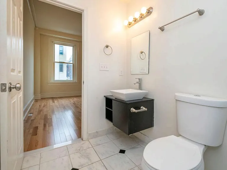 32 E Preston St #A — Photo 33