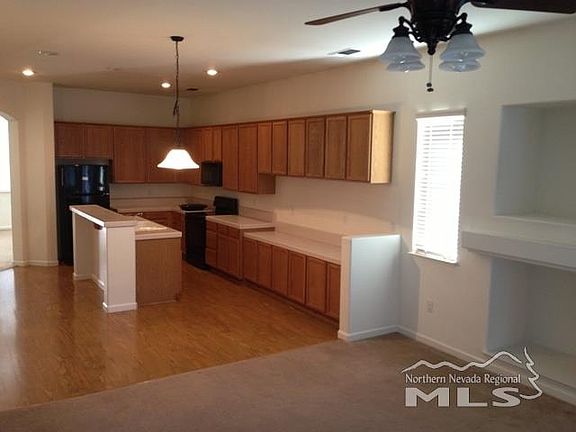 4th image of 2688 Arrow Smith Dr