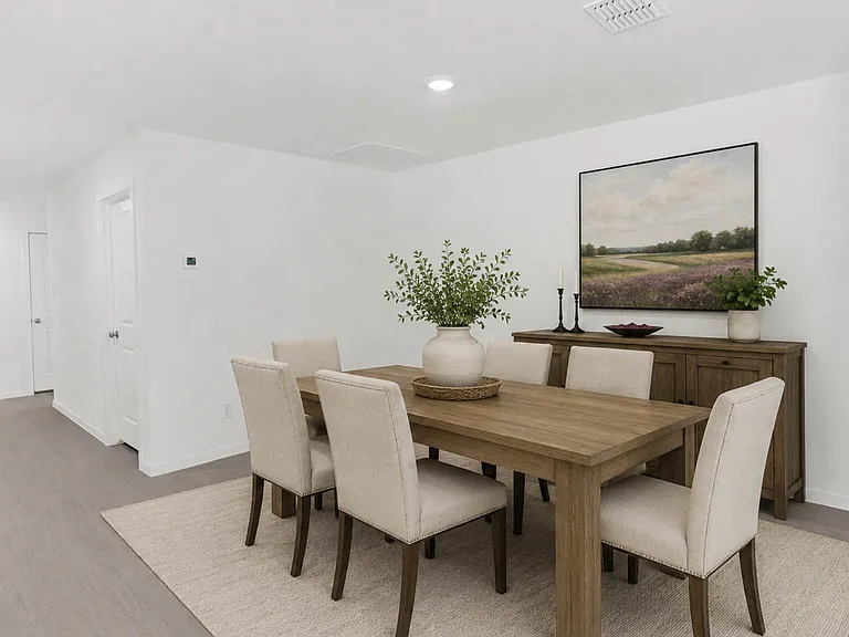 1025 Macnab Dr — Photo 3