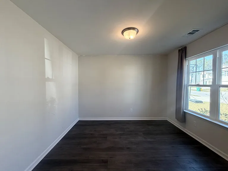 42 Kingswood Path — Photo 17