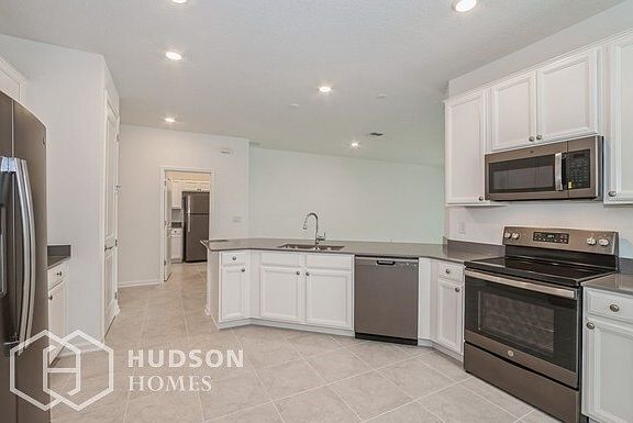 4th image of 4574 Tahoe Cir