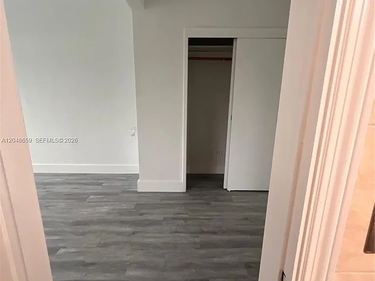2045 Calais Dr #8 — Photo 16