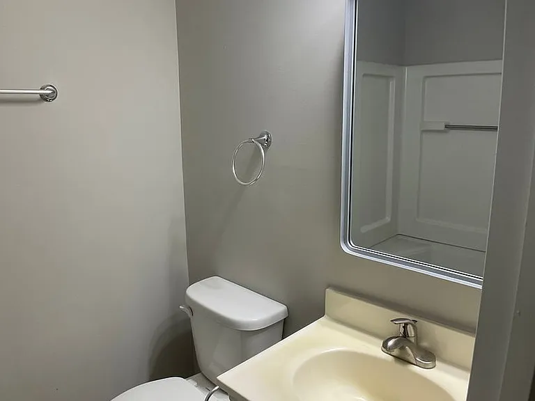 13 Astor Ct #.0 — Photo 18