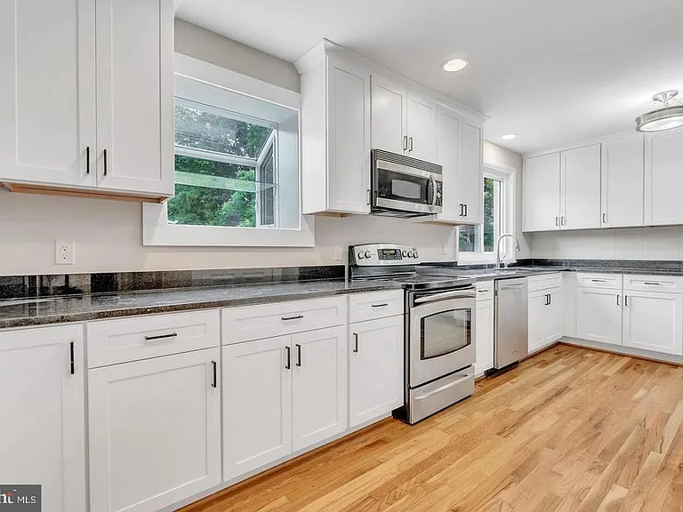 10911 Chandler Rd — Photo 12