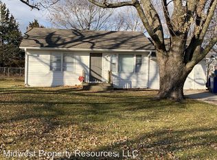 1208 SW Jefferson St, Lees Summit, MO 64081