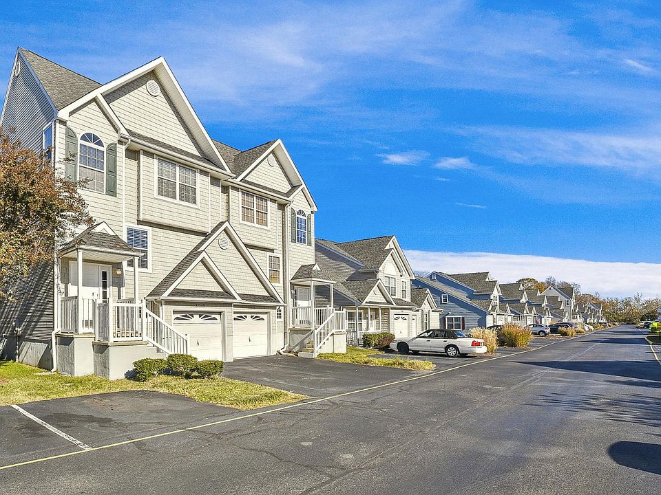 Great opportunity to be in the sought-after Reserves of Nassau.