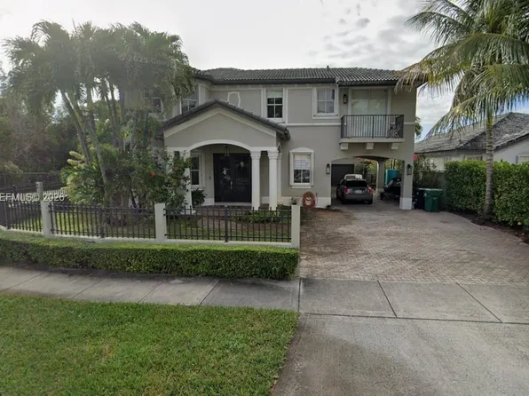 14900 SW 10th St, Miami, FL 33194