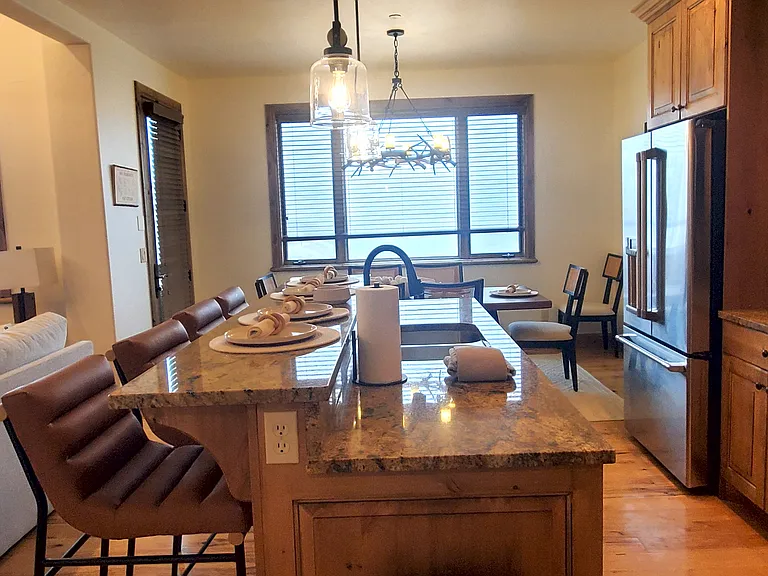 1238 Hailstone Dr — Photo 10