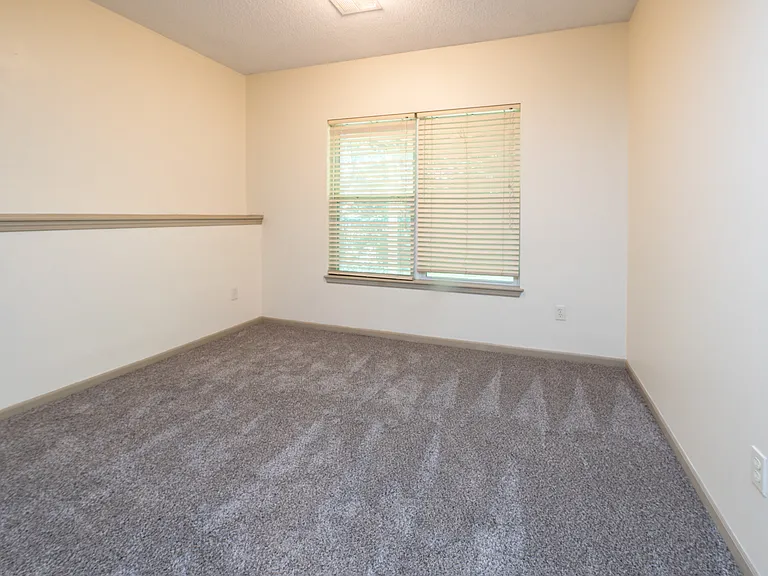 Basement bedroom 4