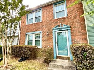 8313 Claremont Woods Dr, Alexandria, VA 22309
