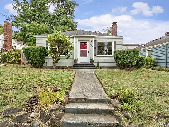 4th image of 8052A 16th Ave NW