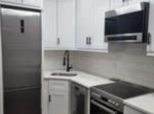 1934 Spruce St #1R, Philadelphia, PA 19103