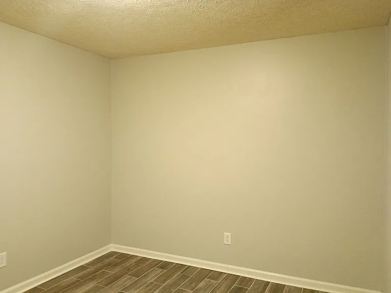 24 Countryside Dr — Photo 5