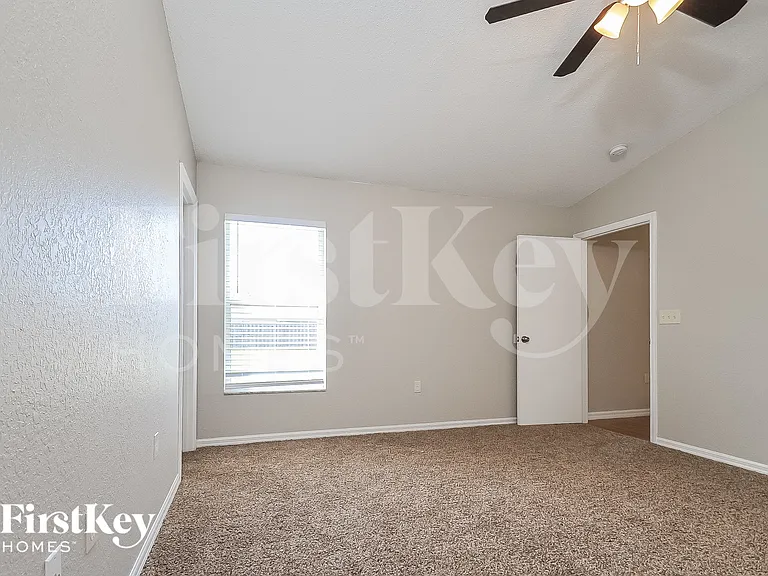 6593 Shepherd Oaks Pass — Photo 8