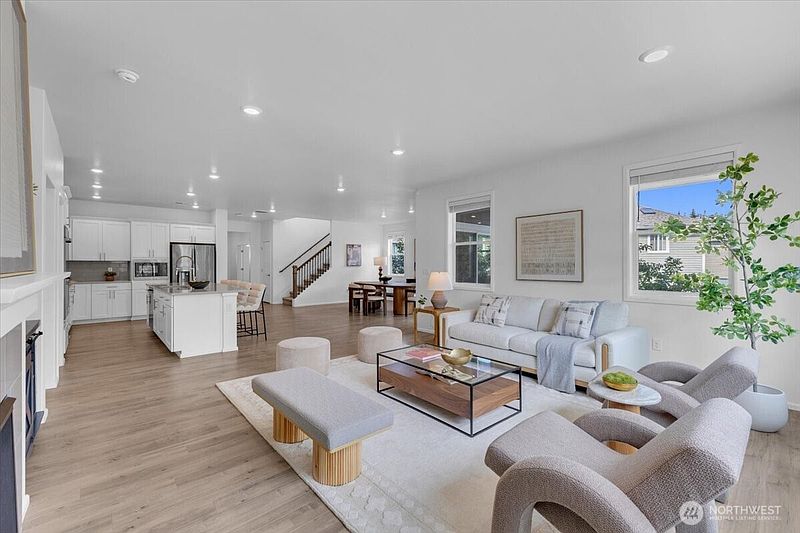 3rd image of 22909 SE 239th Court