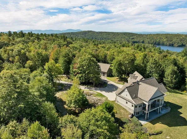960 Beach Pond Road, Wolfeboro, NH 03894