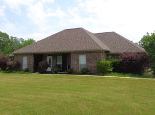 1056 Deerfield Ln, Crystal Springs, MS 39059