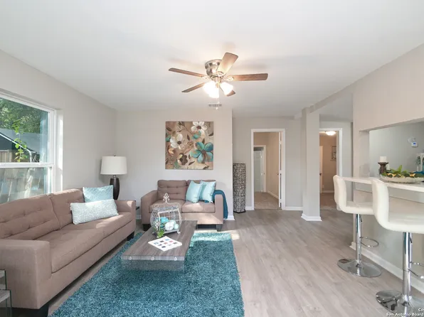 911 GREEN ST, San Antonio, TX 78225