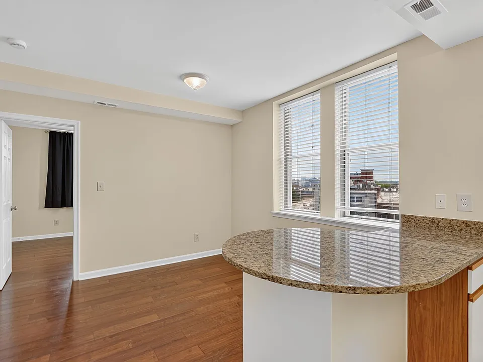 1920 S St NW #705