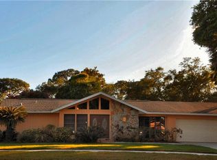 910 Rolling Hills Dr, Palm Harbor, FL 34683