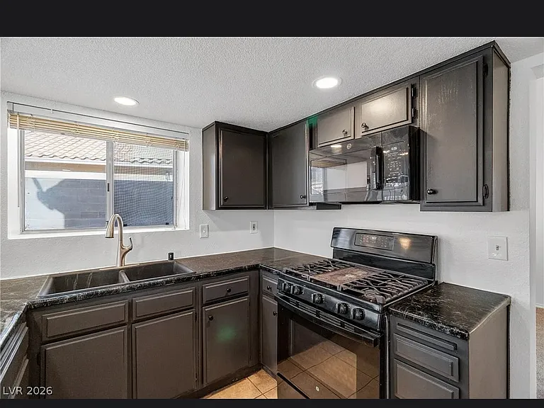 3156 Terrace View Dr — Photo 12