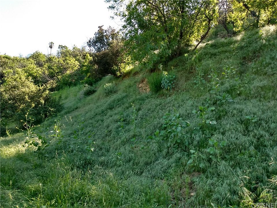 1st image of 3885 N Hopevale Dr