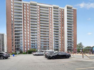 17 Knightsbridge Rd #1607, Brampton, ON L6T3X9