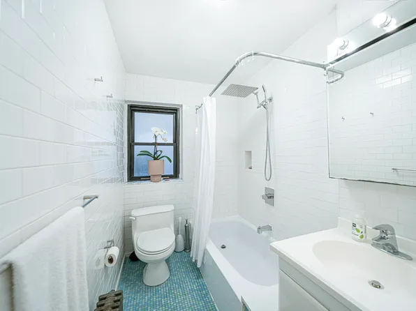 46 West 83rd Street image 6 of 8