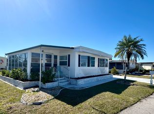 148 Camellia St, Nokomis, FL 34275