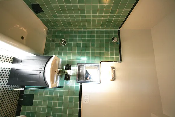 Rented by Corcoran | media 36