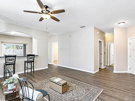 4th image of 8925 Metheny Cir