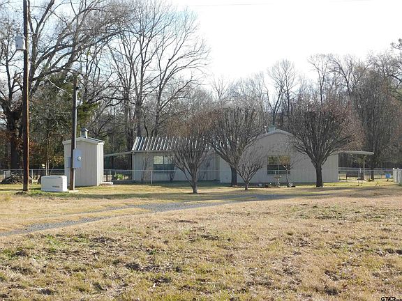 2nd image of 1590 Machen Ln