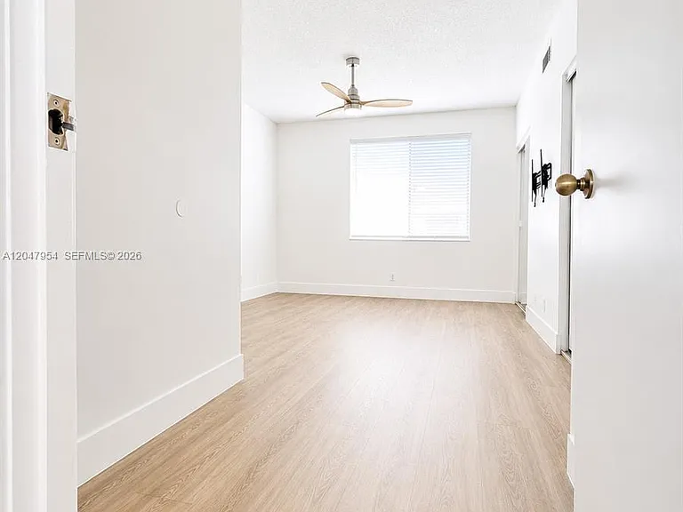 3 Whitehead Cir #3 — Photo 27