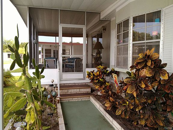 2 Florida room entrance