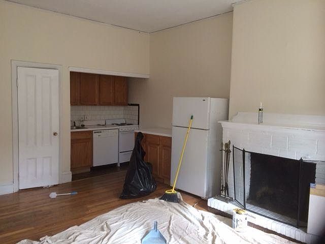 2nd image of 335 Beacon St APT 9