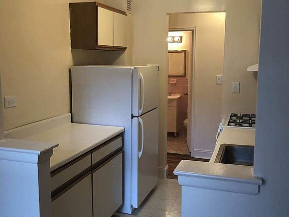 4th image of 14308 Roosevelt Ave APT 301