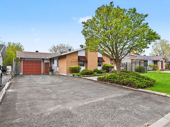 182 Abbotsford Rd, Ottawa, ON K2L 1C9