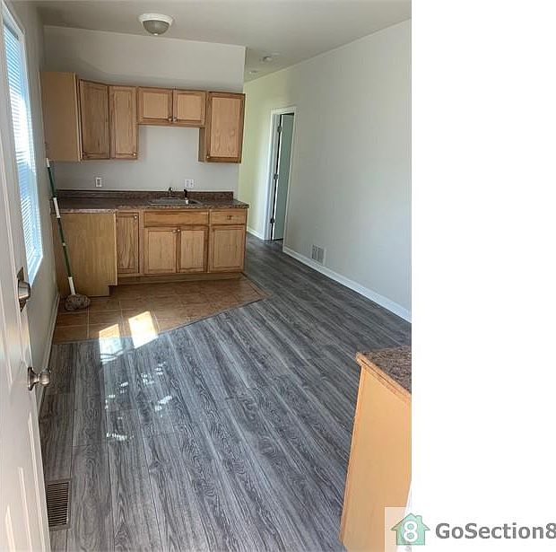 1st image of 6720 S Ashland Ave