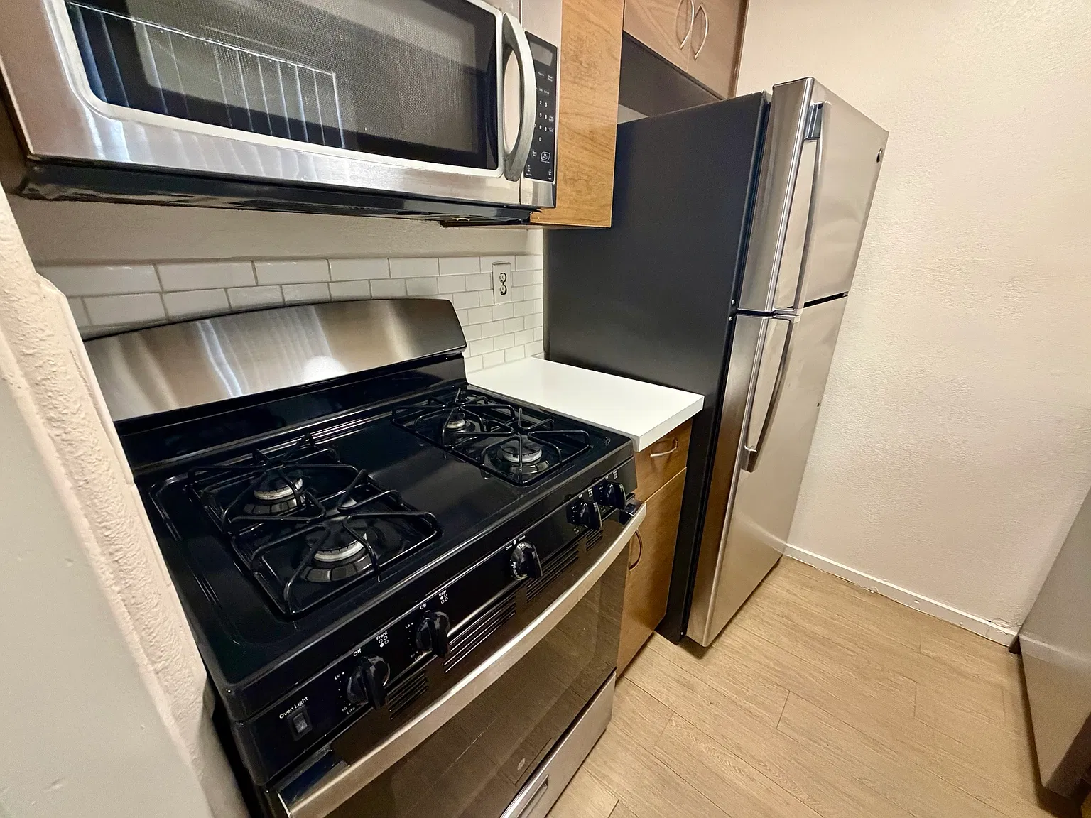1 bed, 550 sqft, $1,050 — Photo 4