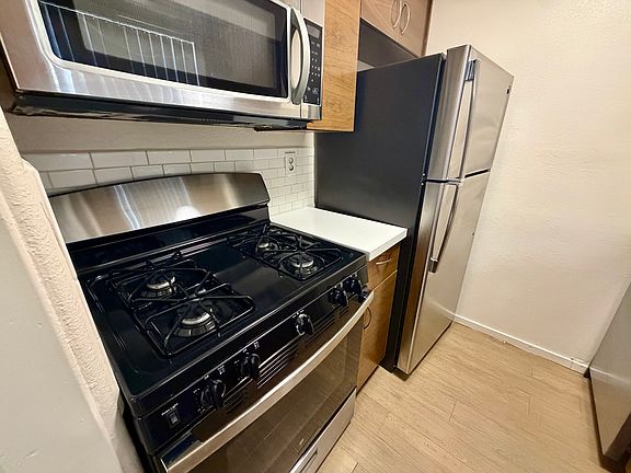 4th image of 4415 N 8th Ave APT 5