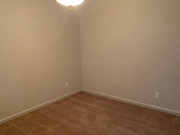 3309 S Rose Brook Dr — Photo 9