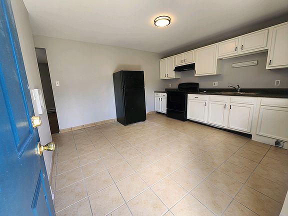 4th image of 15 N West St #33